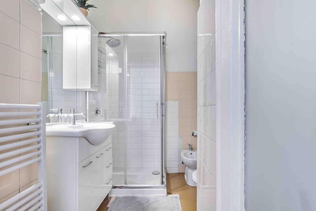 Art Apartment Cadorna Area 3 Persons Milan Luaran gambar